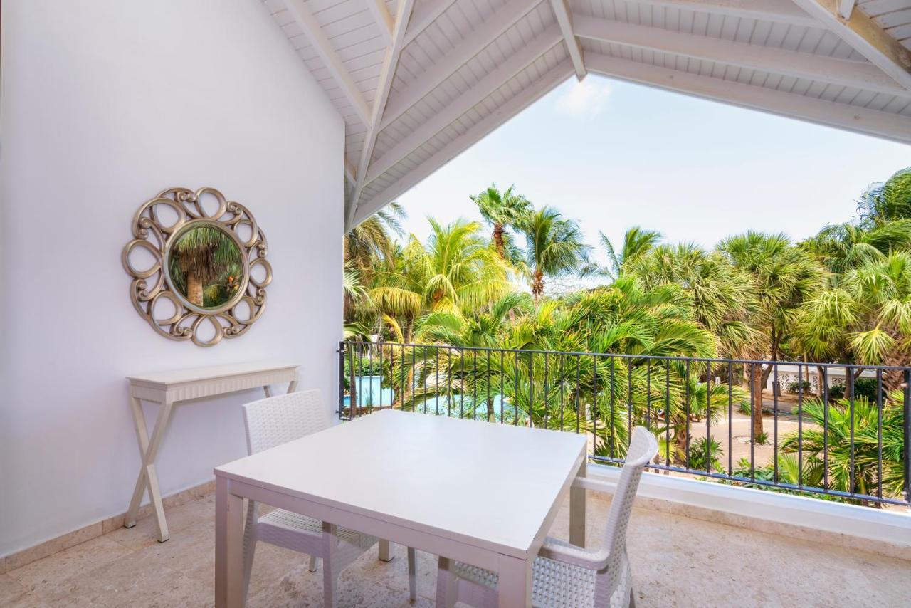 Floris Suite Hotel - Spa & Beach Club - Adults Only Piscadera Bay Bagian luar foto