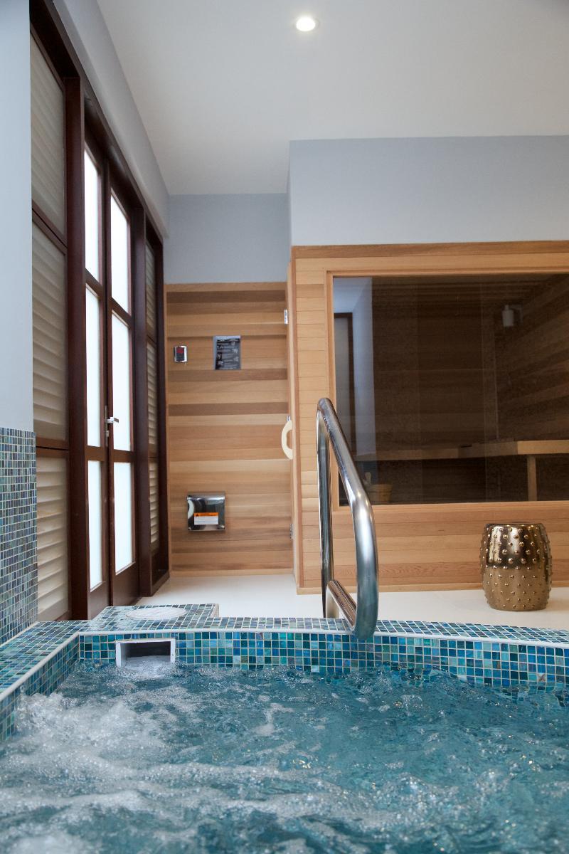 Floris Suite Hotel - Spa & Beach Club - Adults Only Piscadera Bay Bagian luar foto